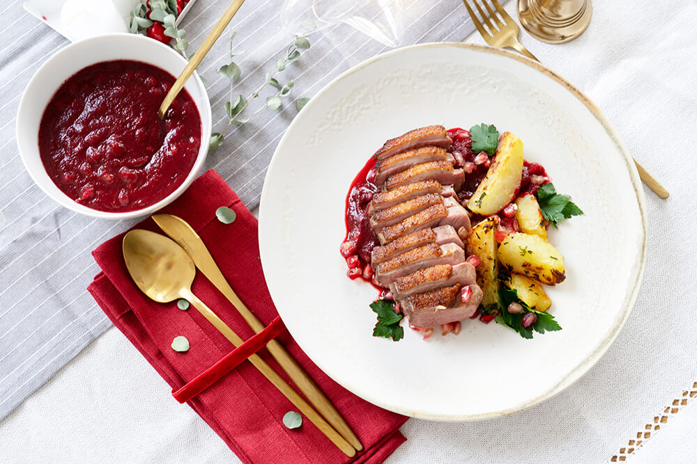 Kacsamell gránátalmás céklaszósszal