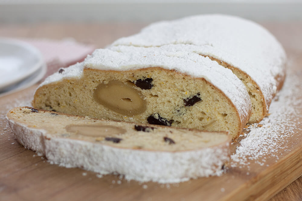 Marcipános gyümölcsös stollen